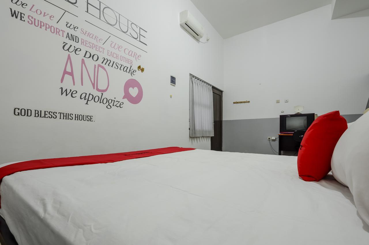 Reddoorz @ Prambanan Timur Raya เซอมารัง ภายนอก รูปภาพ