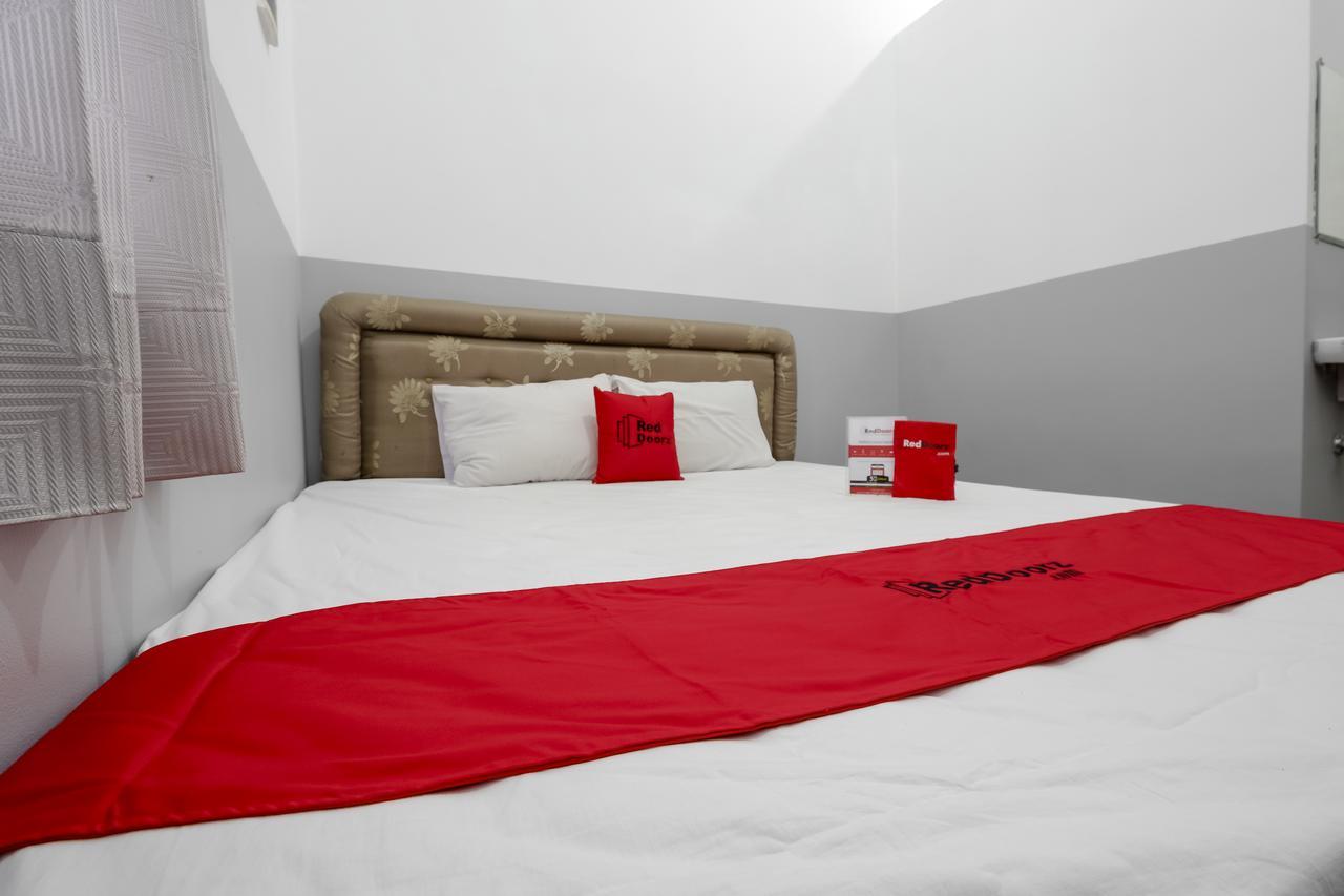 Reddoorz @ Prambanan Timur Raya เซอมารัง ภายนอก รูปภาพ